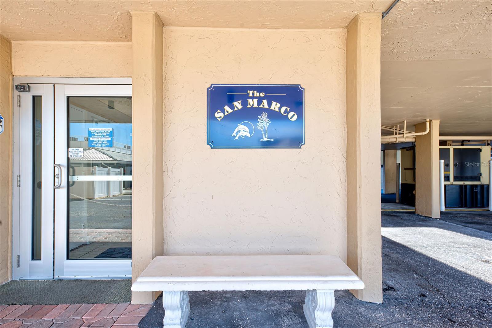 Image 38 of 40 For 1255 Tarpon Center Dr.  505