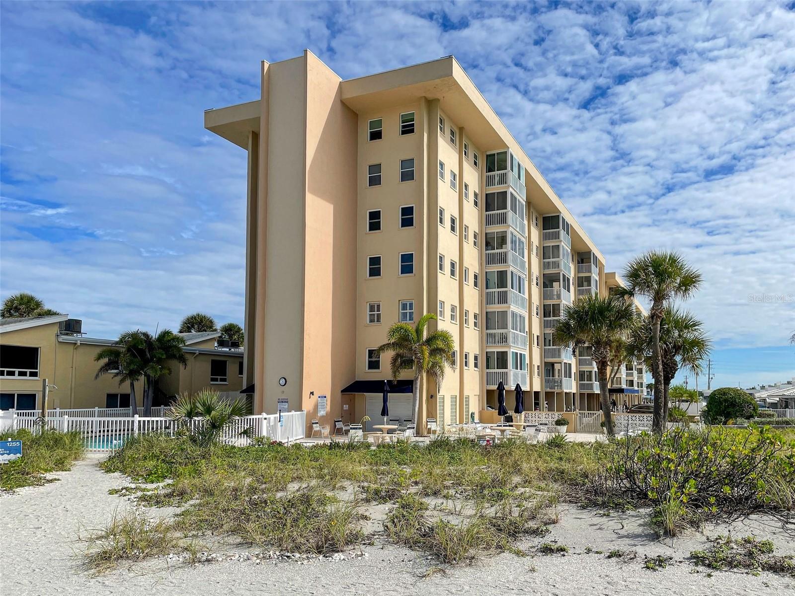 Image 39 of 40 For 1255 Tarpon Center Dr.  505