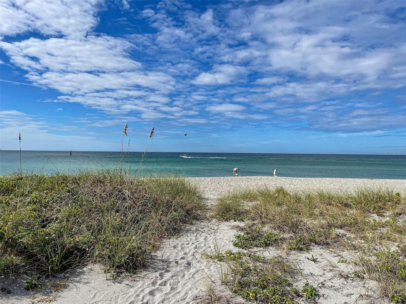 Image 40 of 40 For 1255 Tarpon Center Dr.  505