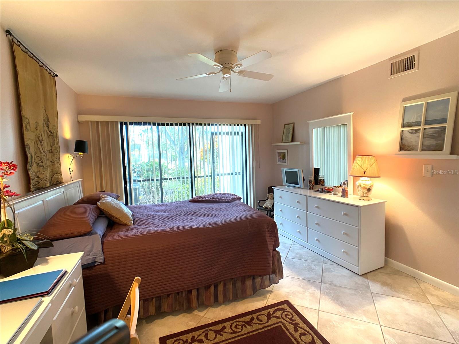 Image 16 of 26 For 654 Bird Bay Drive E 106