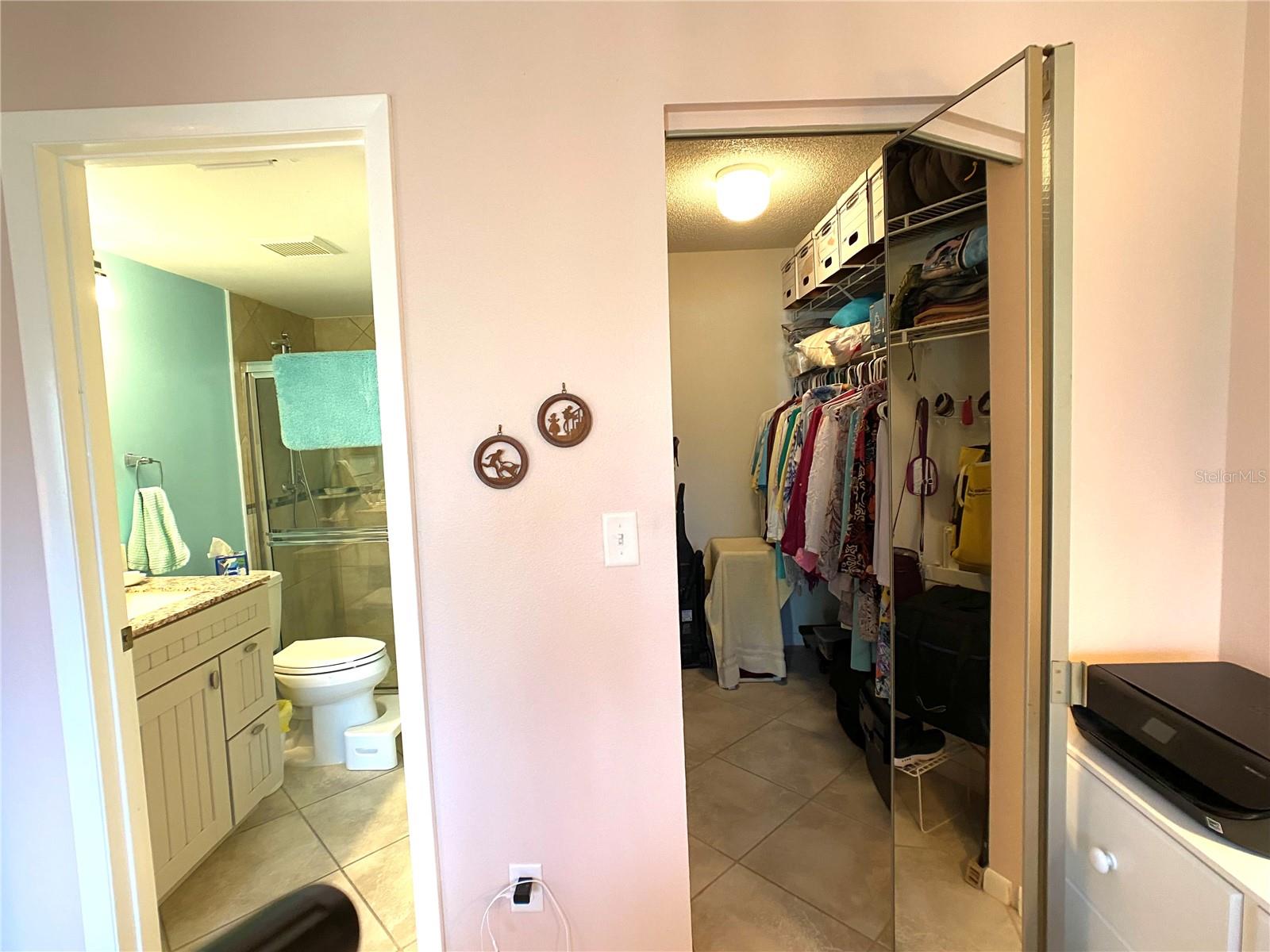 Image 18 of 26 For 654 Bird Bay Drive E 106