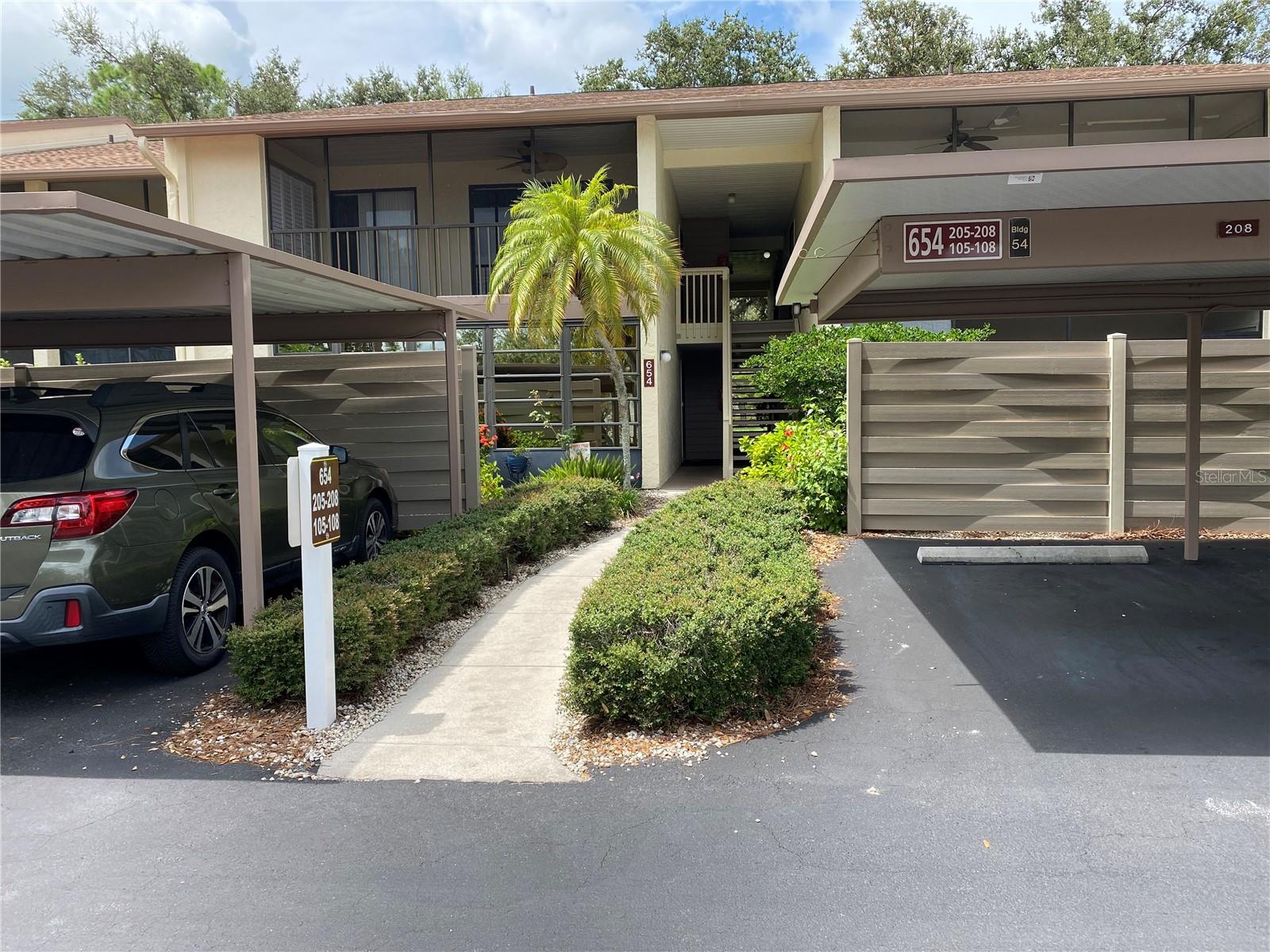 Image 3 of 26 For 654 Bird Bay Drive E 106
