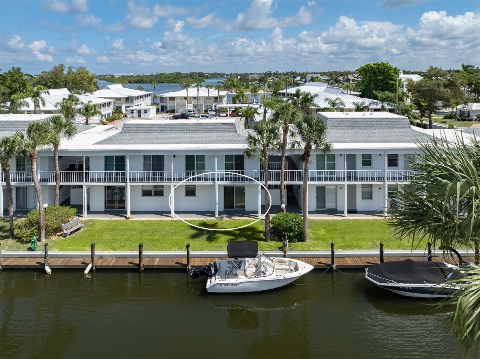 Image 24 of 60 For 1001 Inlet Circle 171