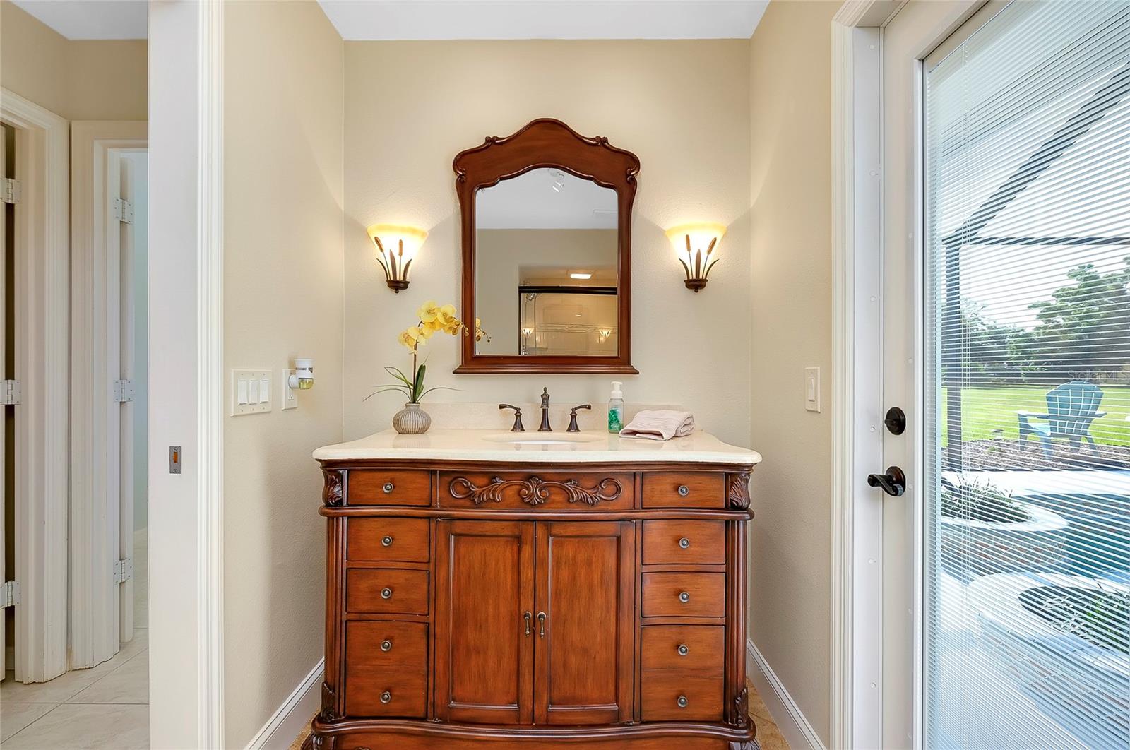 Image 34 of 45 For 552 Silk Oak Drive