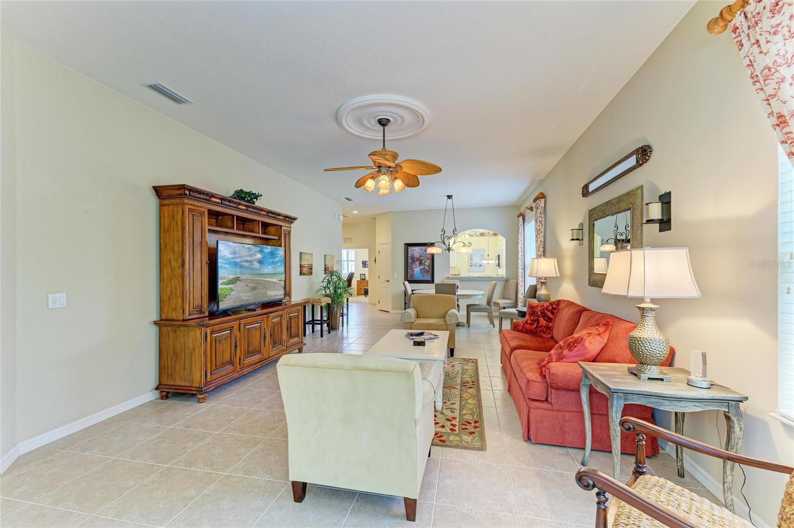 Image 18 of 90 For 1655 Lancashire Drive 1655