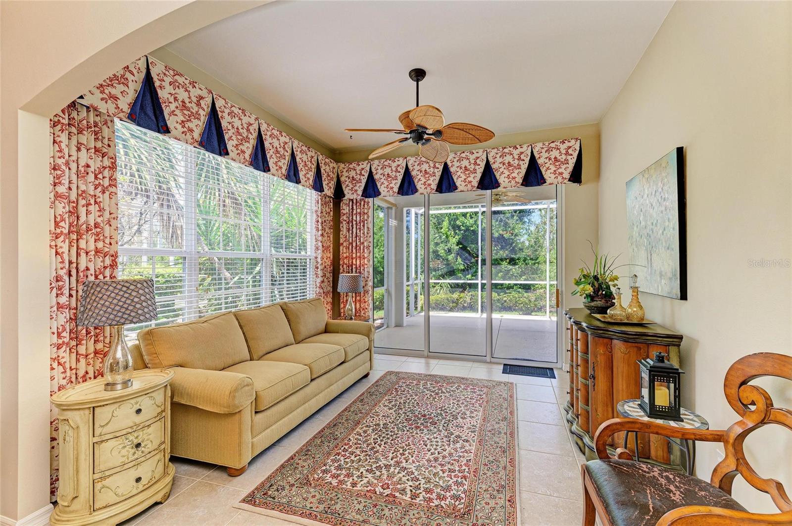 Image 20 of 90 For 1655 Lancashire Drive 1655
