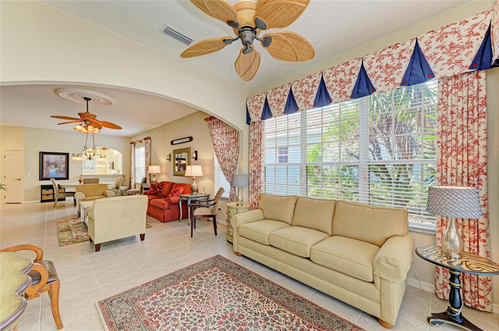 Image 21 of 90 For 1655 Lancashire Drive 1655