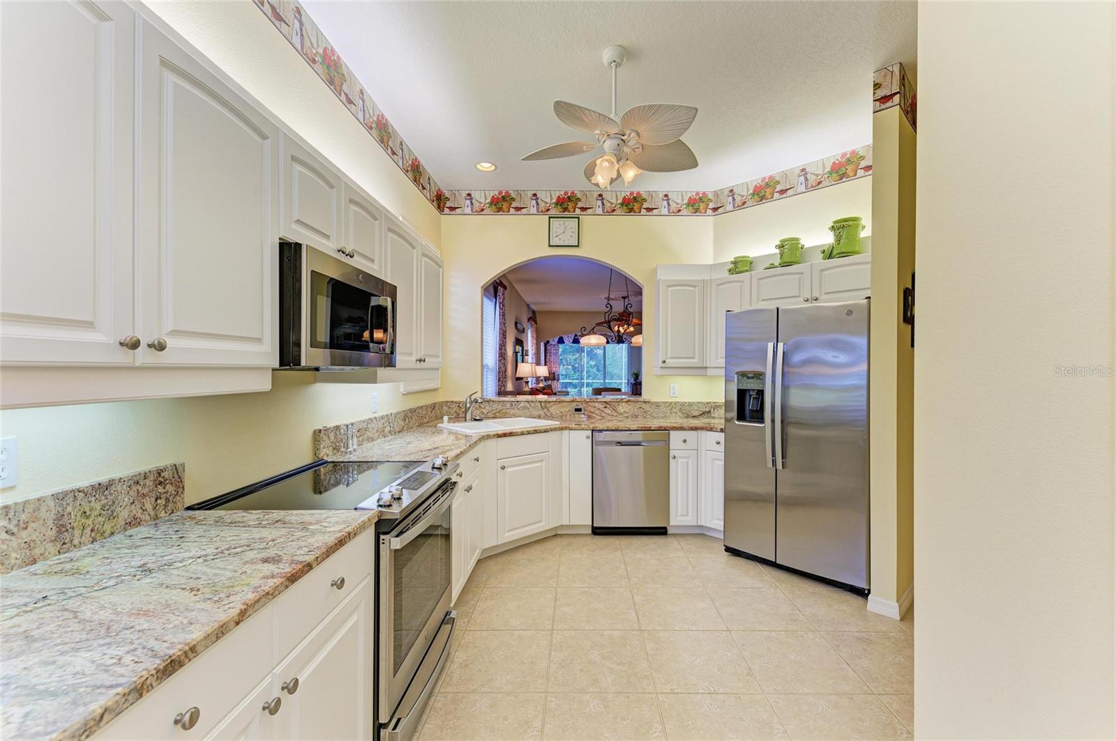 Image 24 of 90 For 1655 Lancashire Drive 1655