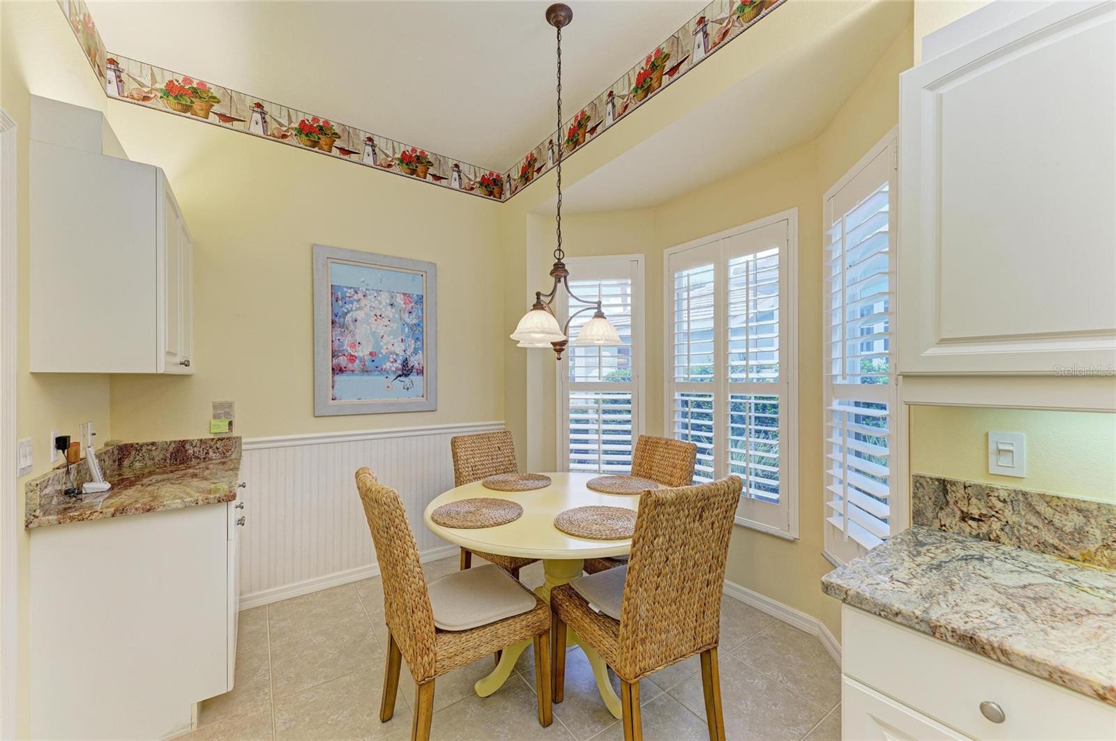 Image 27 of 90 For 1655 Lancashire Drive 1655