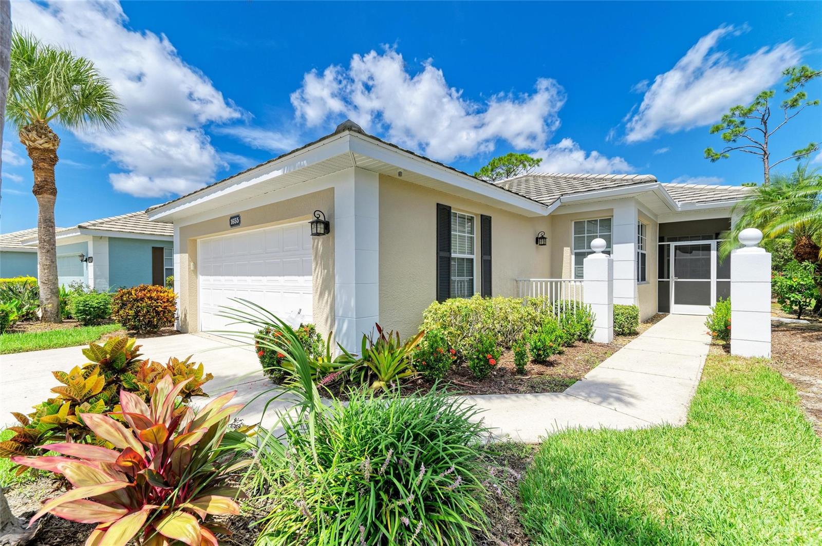 Image 3 of 90 For 1655 Lancashire Drive 1655