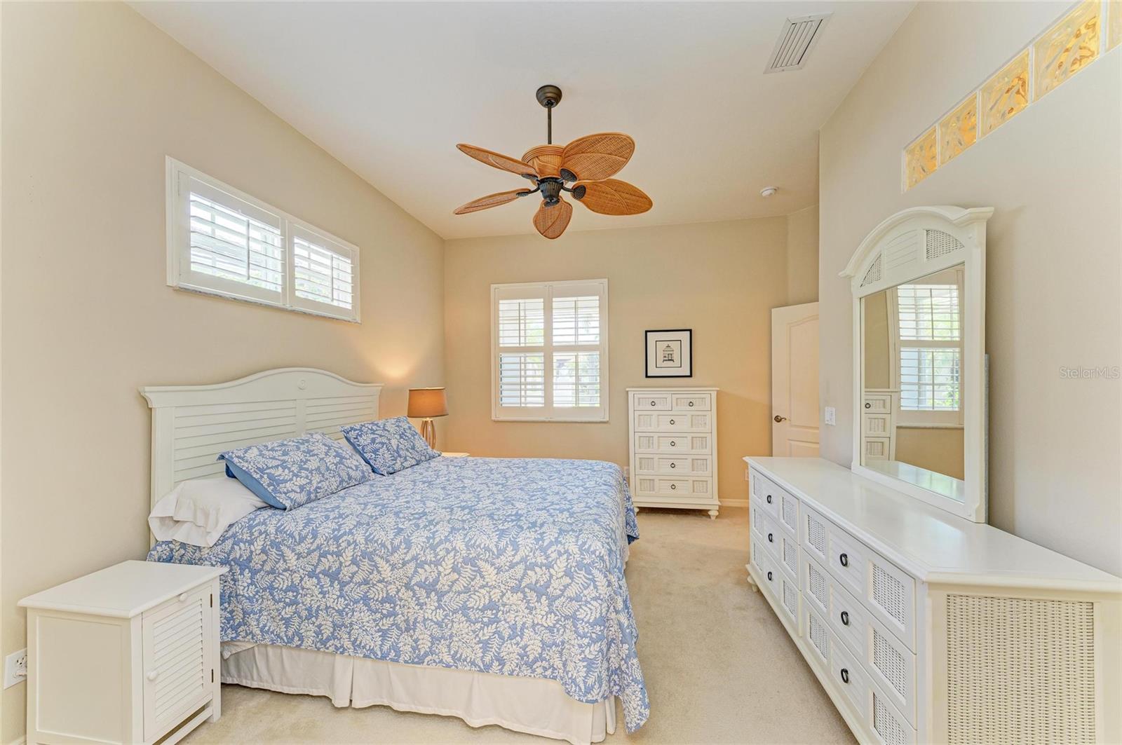 Image 38 of 90 For 1655 Lancashire Drive 1655
