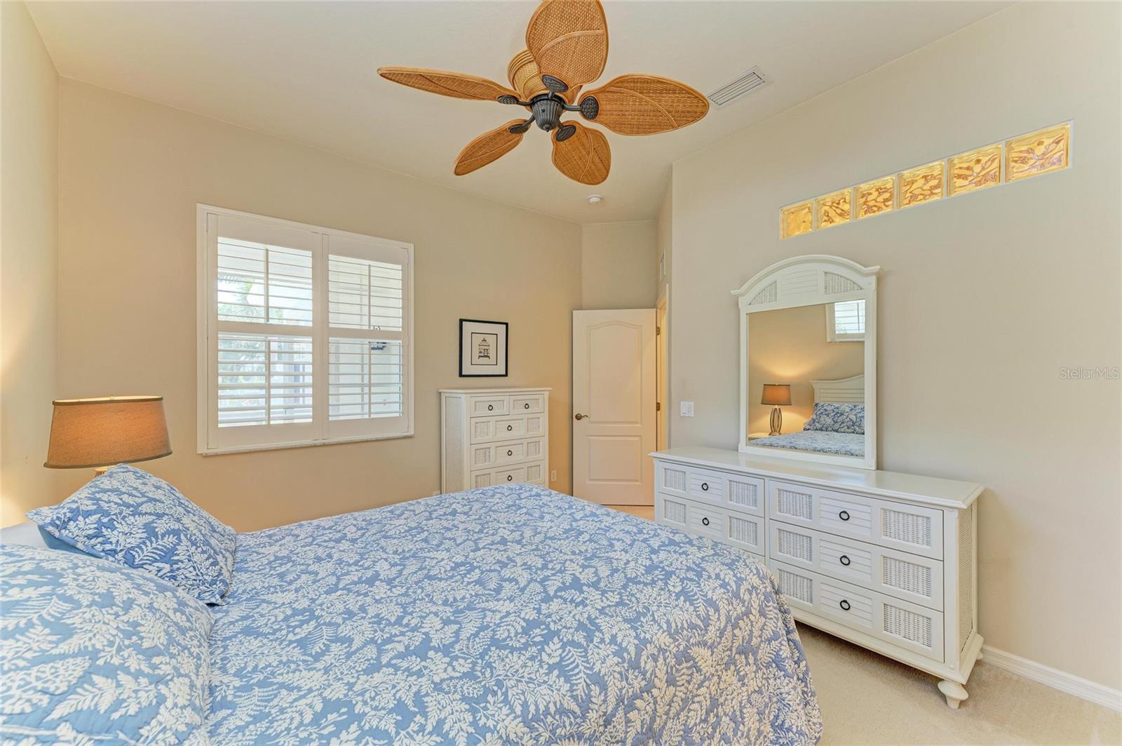 Image 39 of 90 For 1655 Lancashire Drive 1655