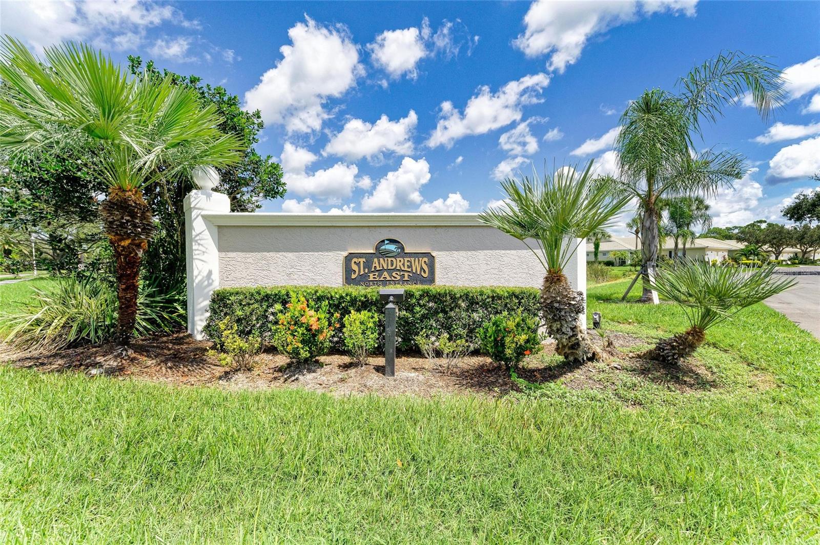 Image 58 of 90 For 1655 Lancashire Drive 1655