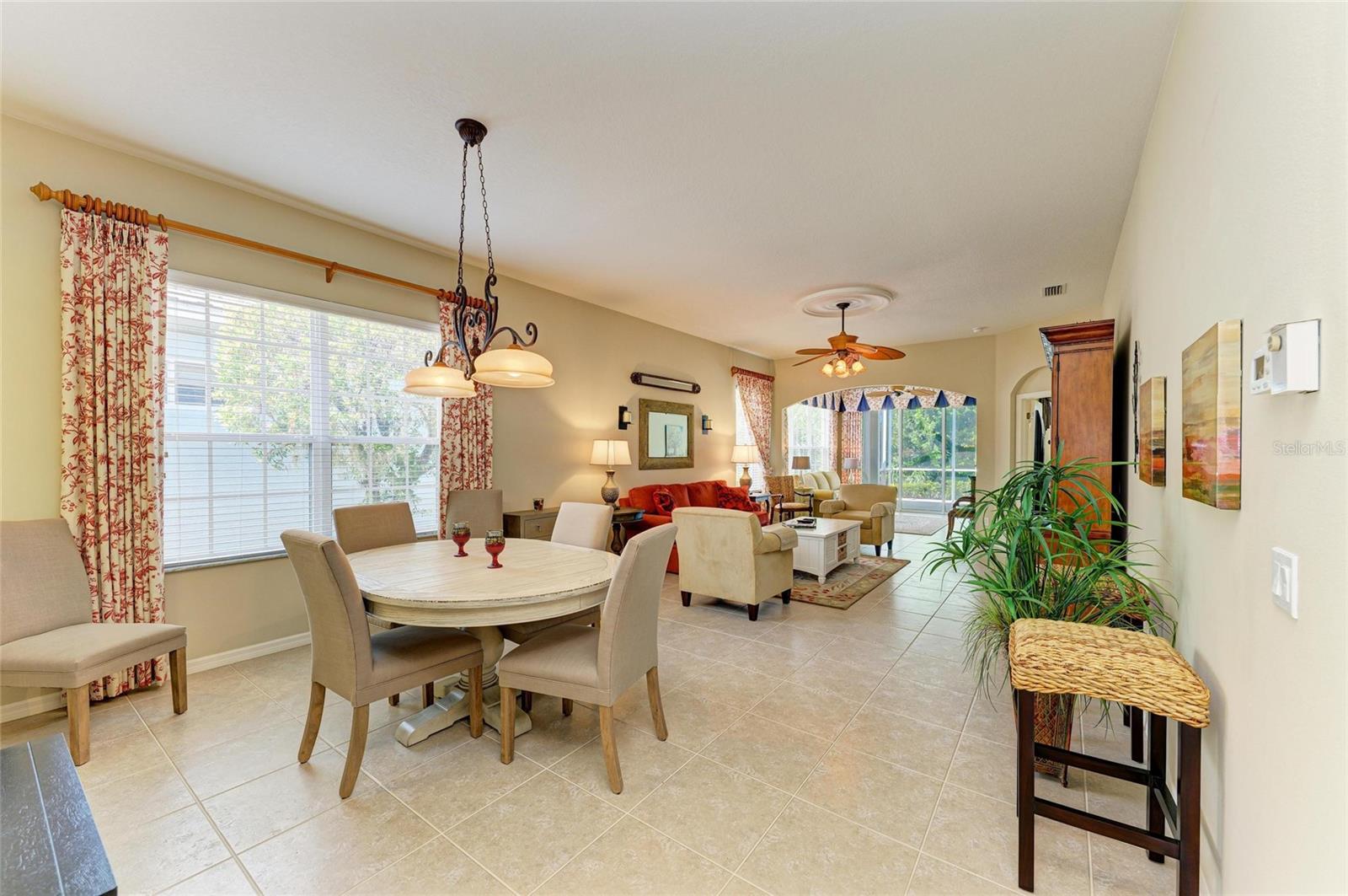 Image 9 of 90 For 1655 Lancashire Drive 1655