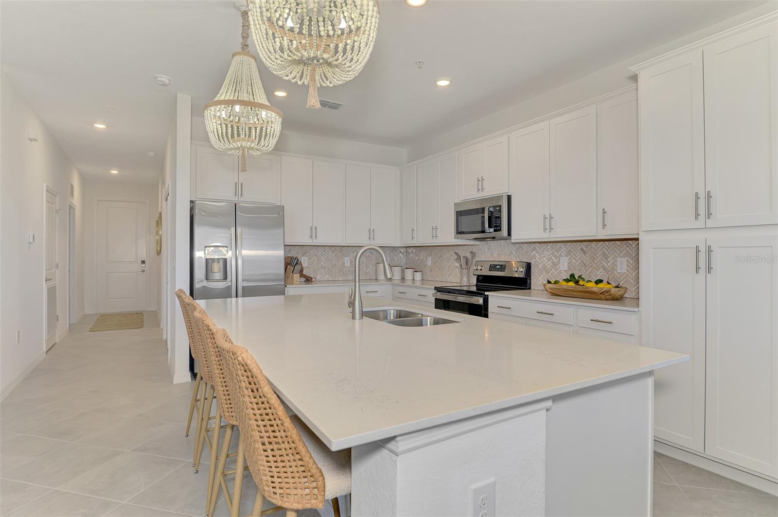 Image 16 of 98 For 12240 Wellen Golf Street 406
