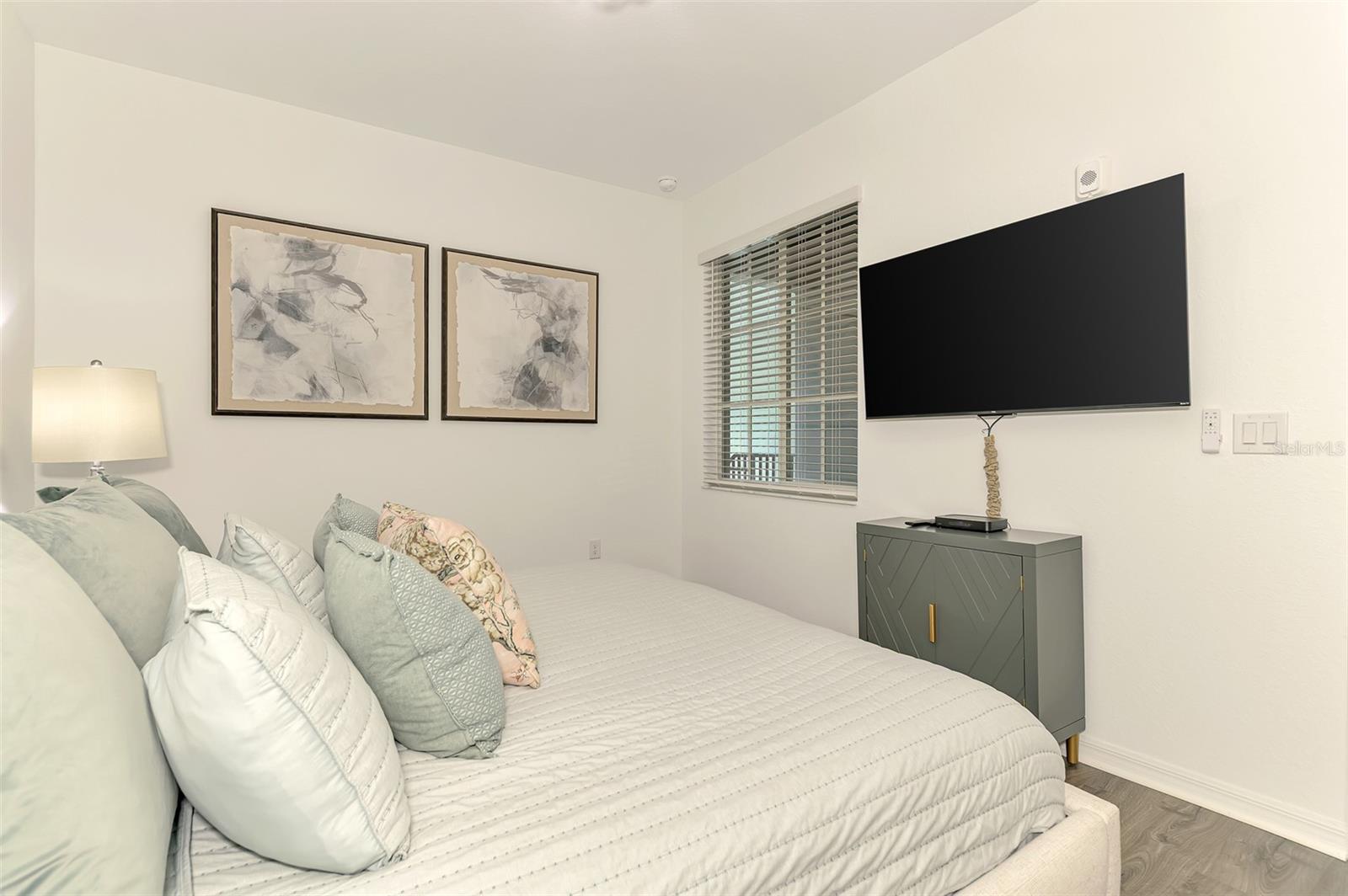 Image 24 of 98 For 12240 Wellen Golf Street 406