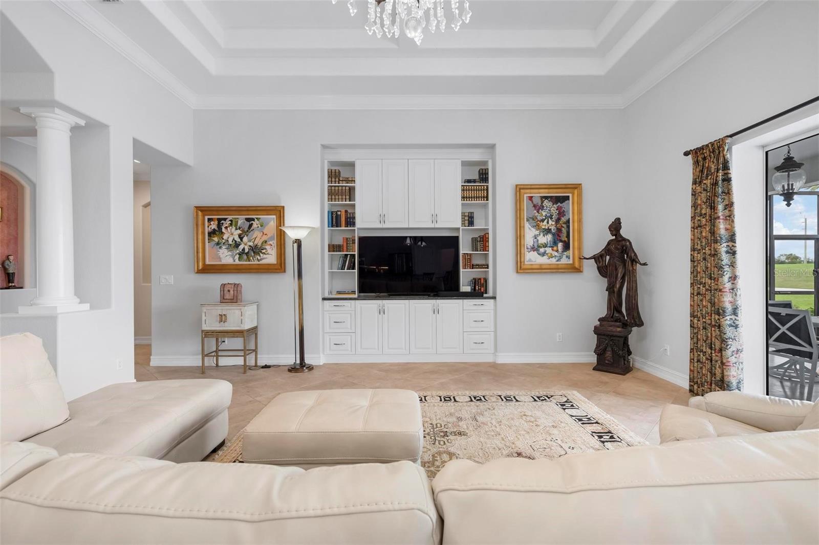 Image 10 of 78 For 225 Pesaro Drive