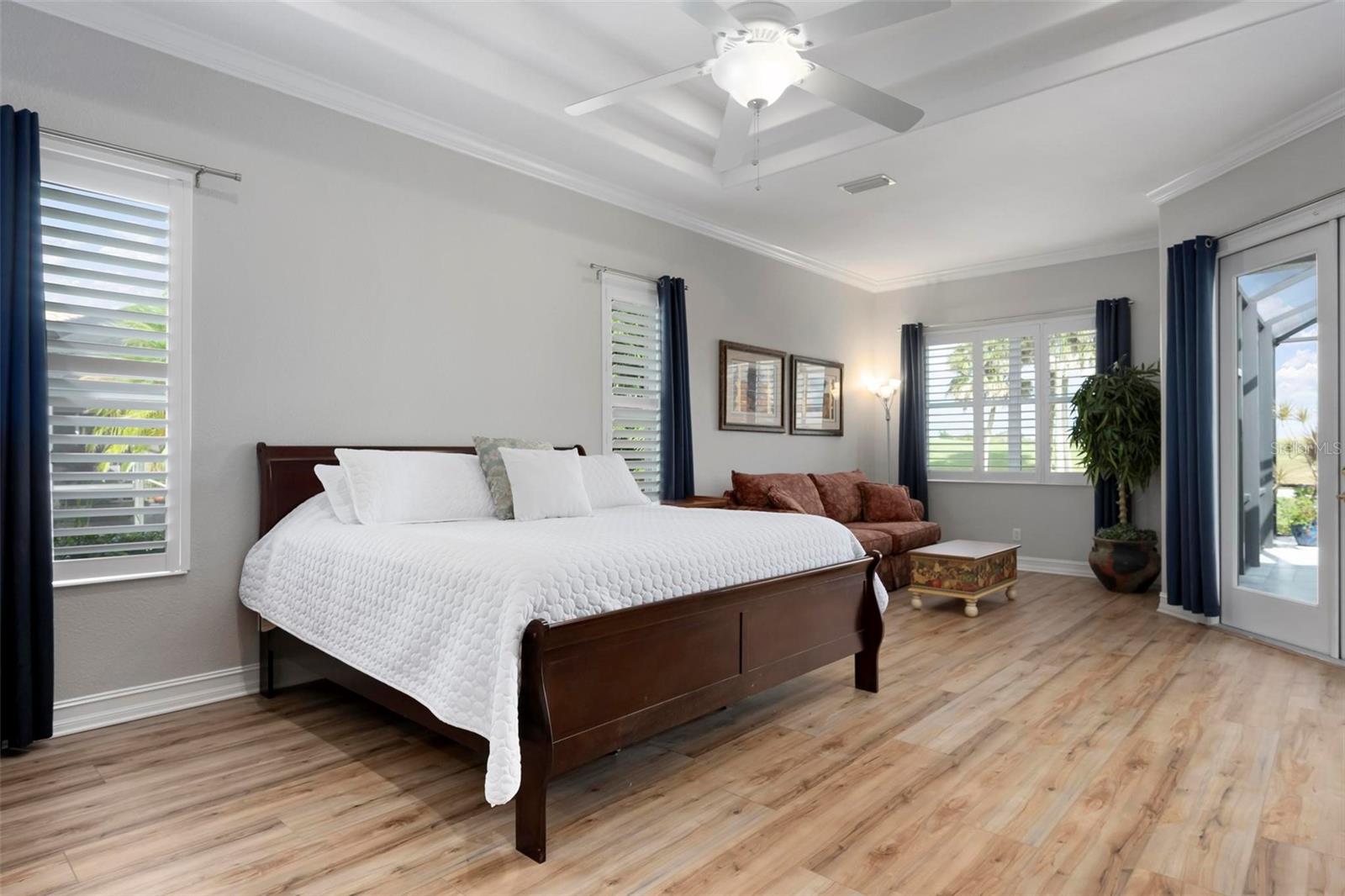 Image 30 of 78 For 225 Pesaro Drive