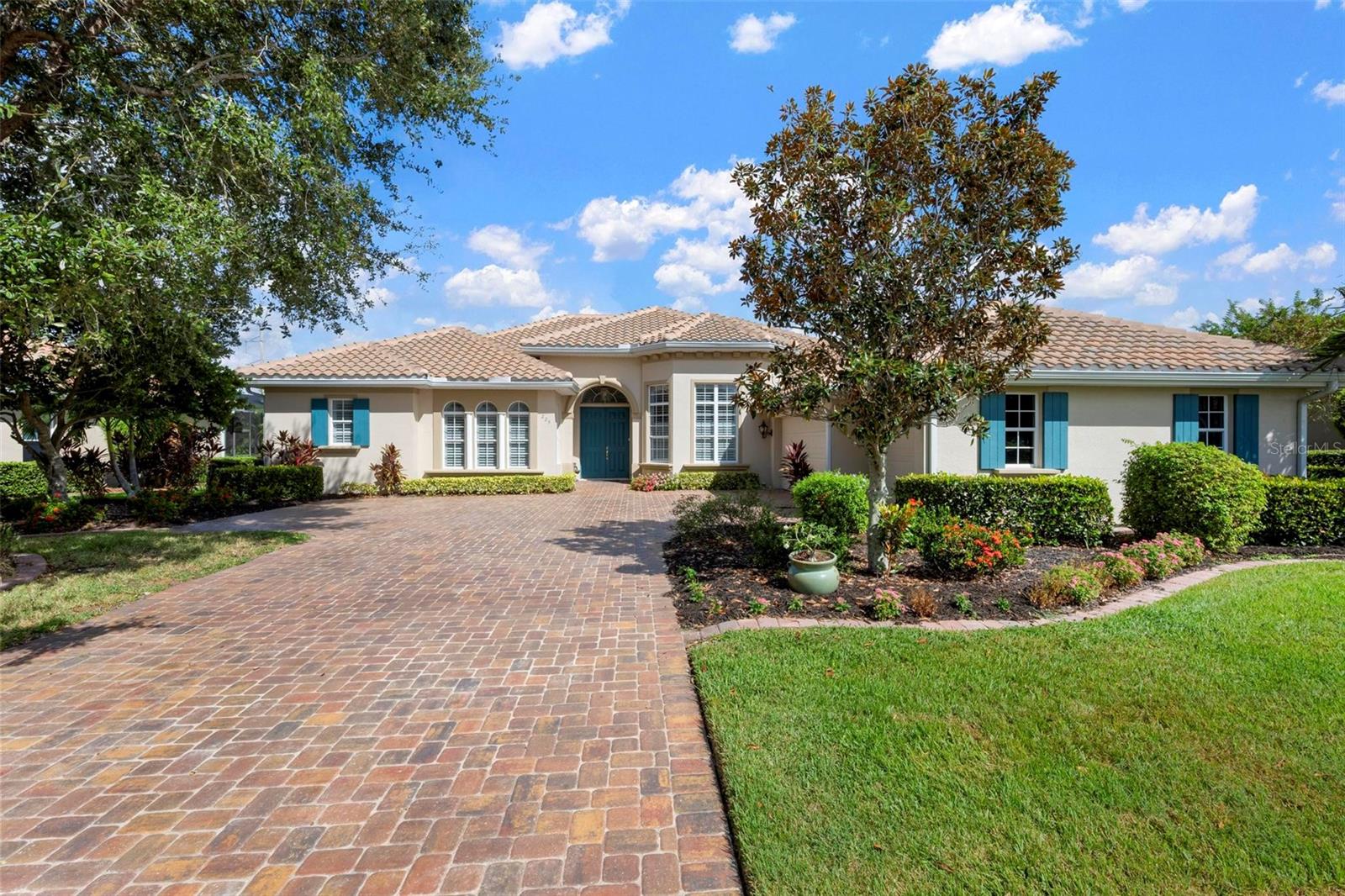 Image 4 of 78 For 225 Pesaro Drive