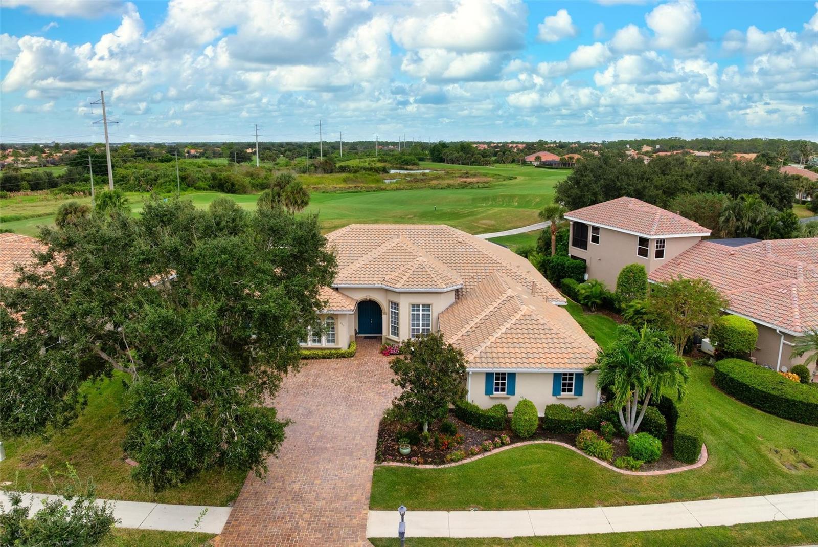 Image 72 of 78 For 225 Pesaro Drive