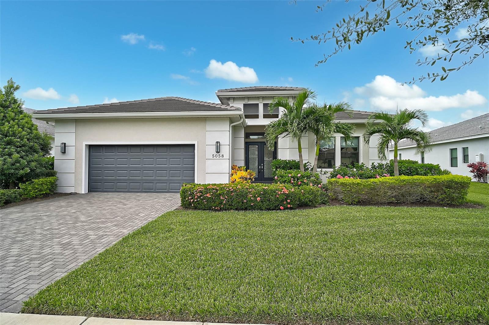 Details for 5058 Surfside Circle, LAKEWOOD RANCH, FL 34211