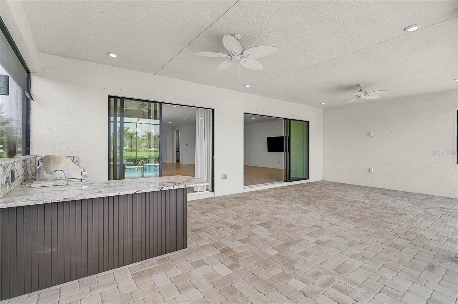 Image 36 of 60 For 5058 Surfside Circle