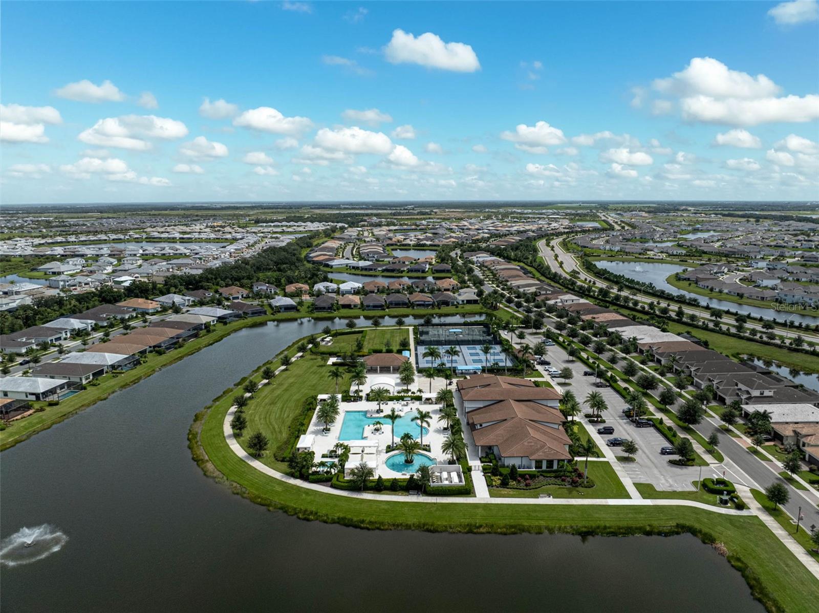 Image 47 of 60 For 5058 Surfside Circle