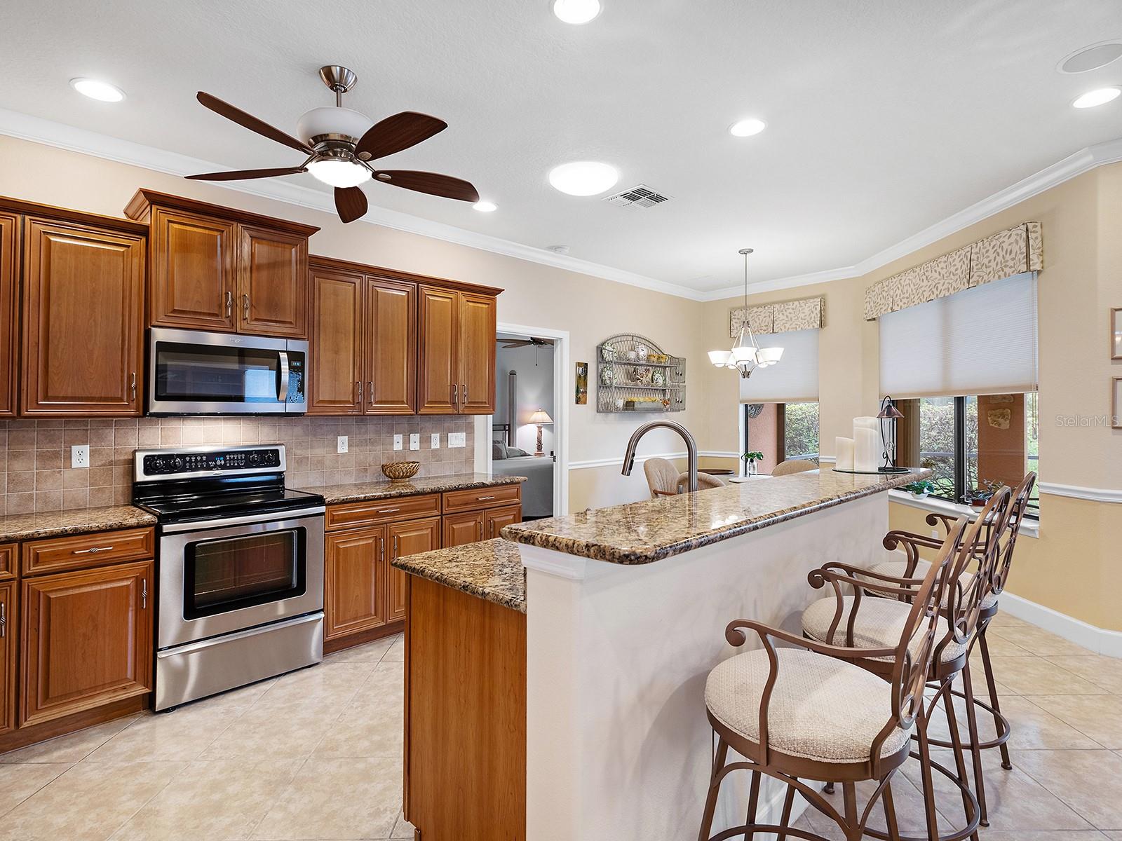 Image 8 of 38 For 20611 Pezzana Drive