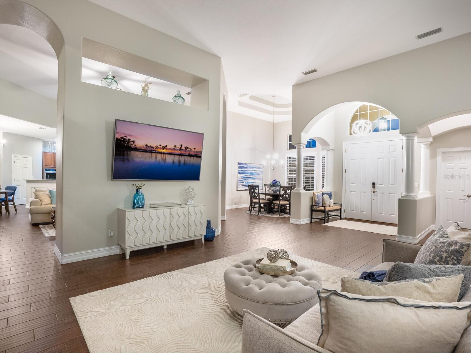 Image 11 of 68 For 218 Pesaro Drive