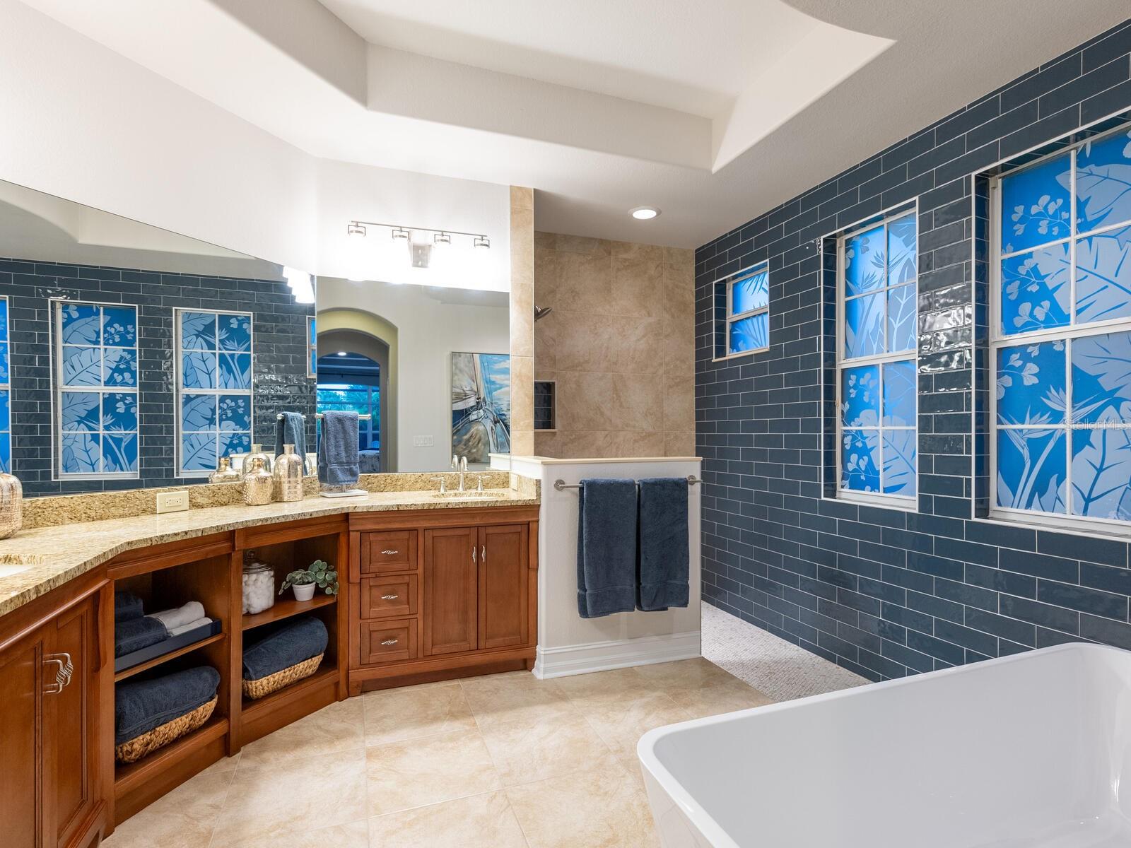 Image 26 of 68 For 218 Pesaro Drive
