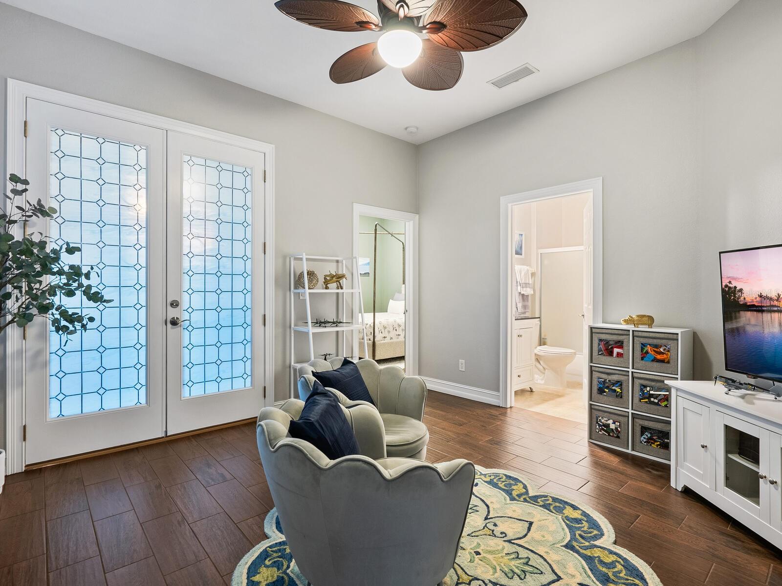 Image 36 of 68 For 218 Pesaro Drive
