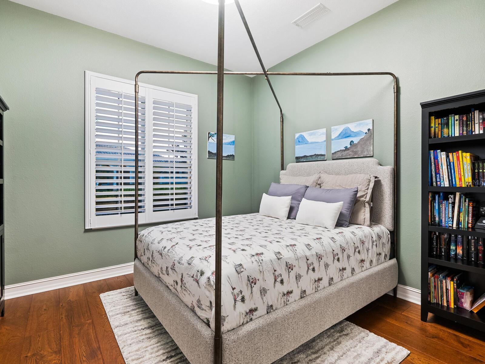 Image 38 of 68 For 218 Pesaro Drive