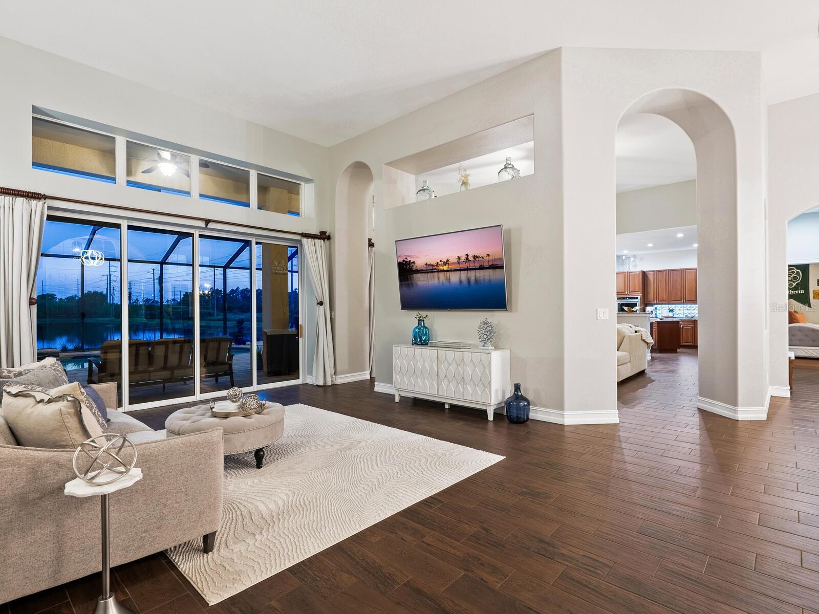 Image 9 of 68 For 218 Pesaro Drive