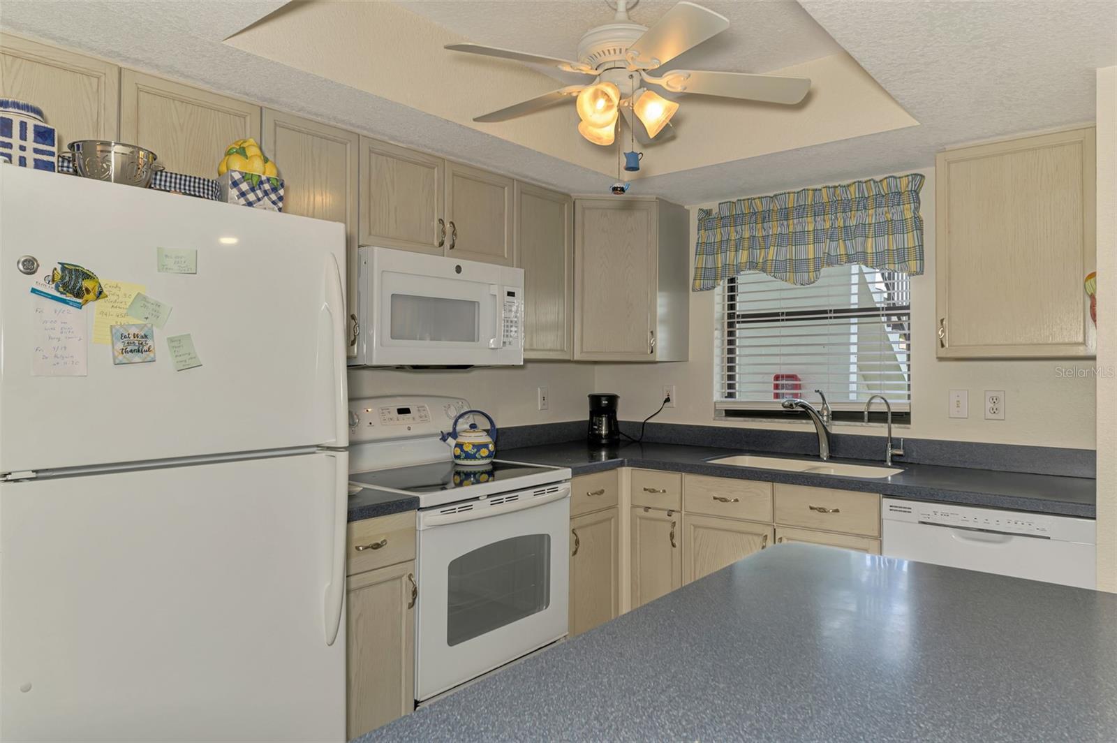 Image 19 of 49 For 1211 Capri Isles Boulevard 111