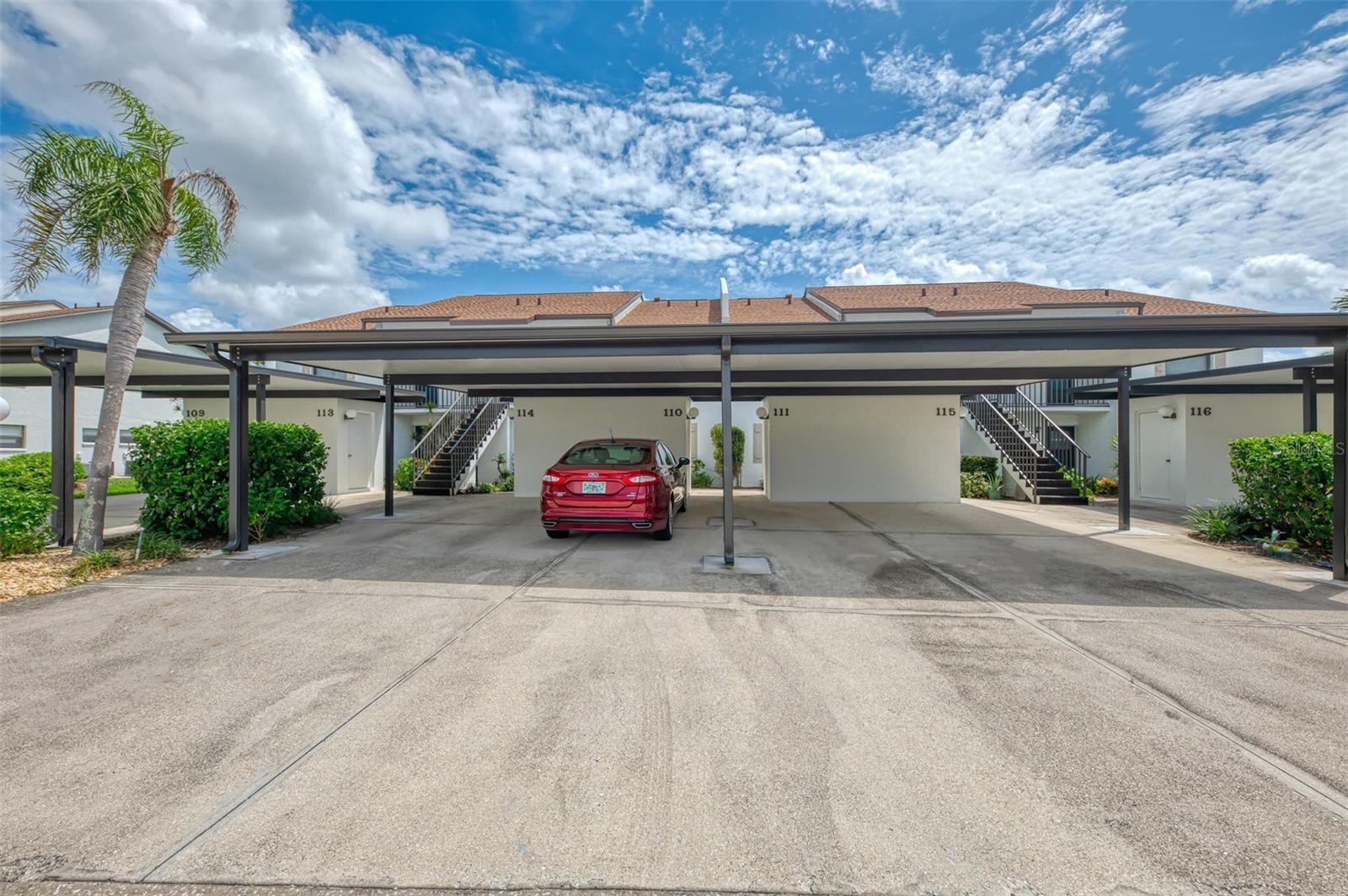 Image 2 of 49 For 1211 Capri Isles Boulevard 111