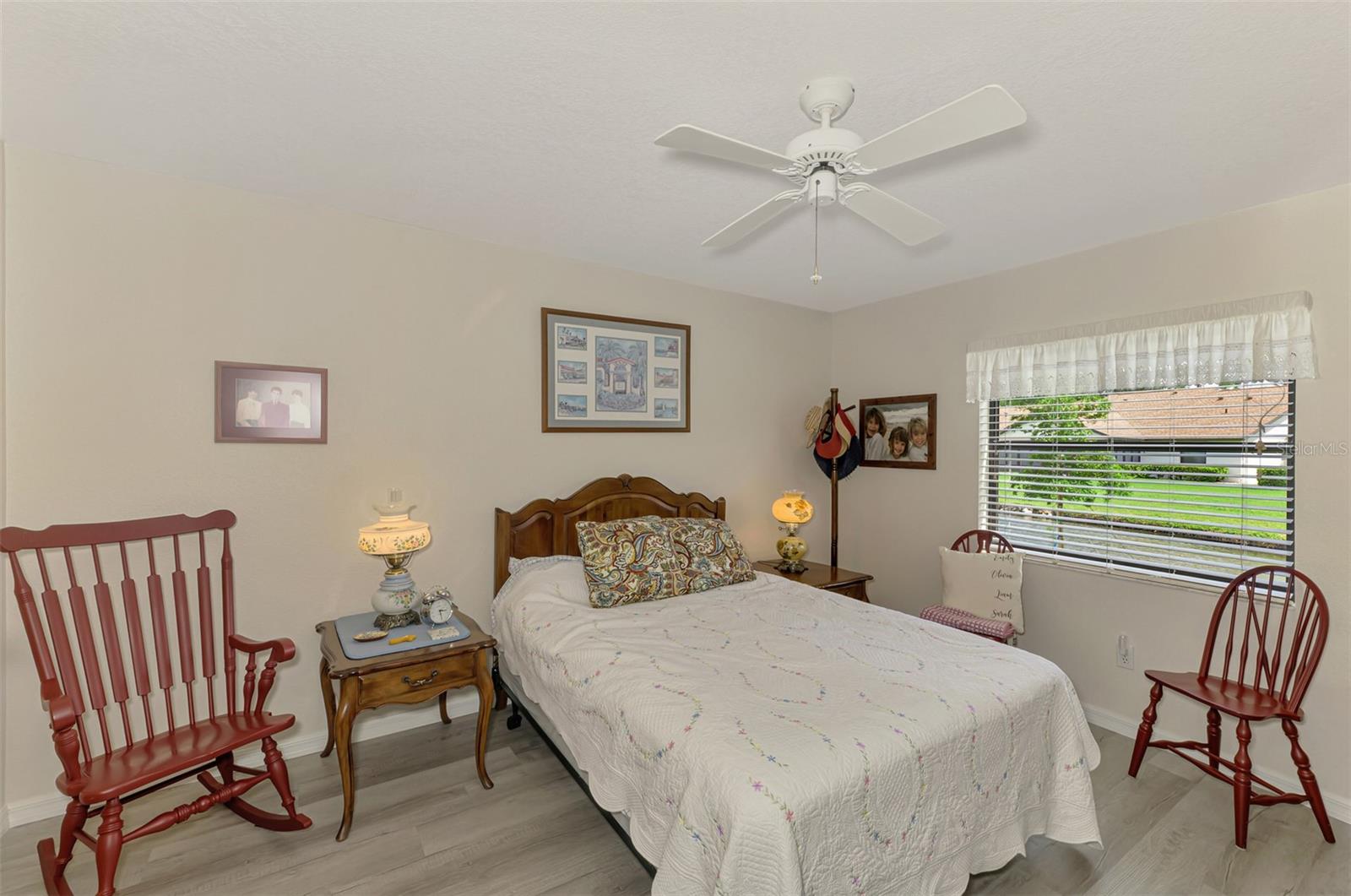 Image 22 of 49 For 1211 Capri Isles Boulevard 111