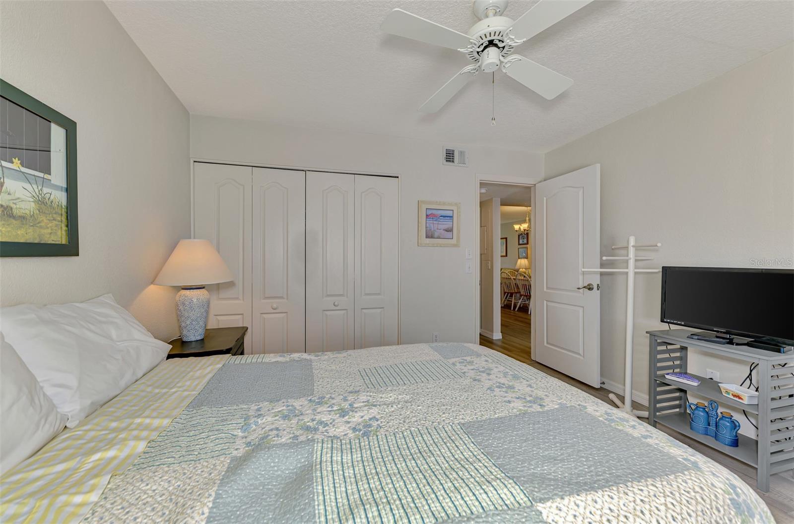Image 31 of 49 For 1211 Capri Isles Boulevard 111