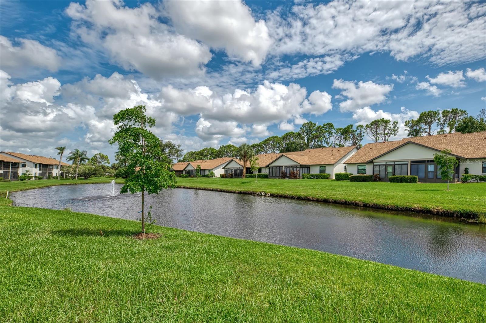 Image 38 of 49 For 1211 Capri Isles Boulevard 111