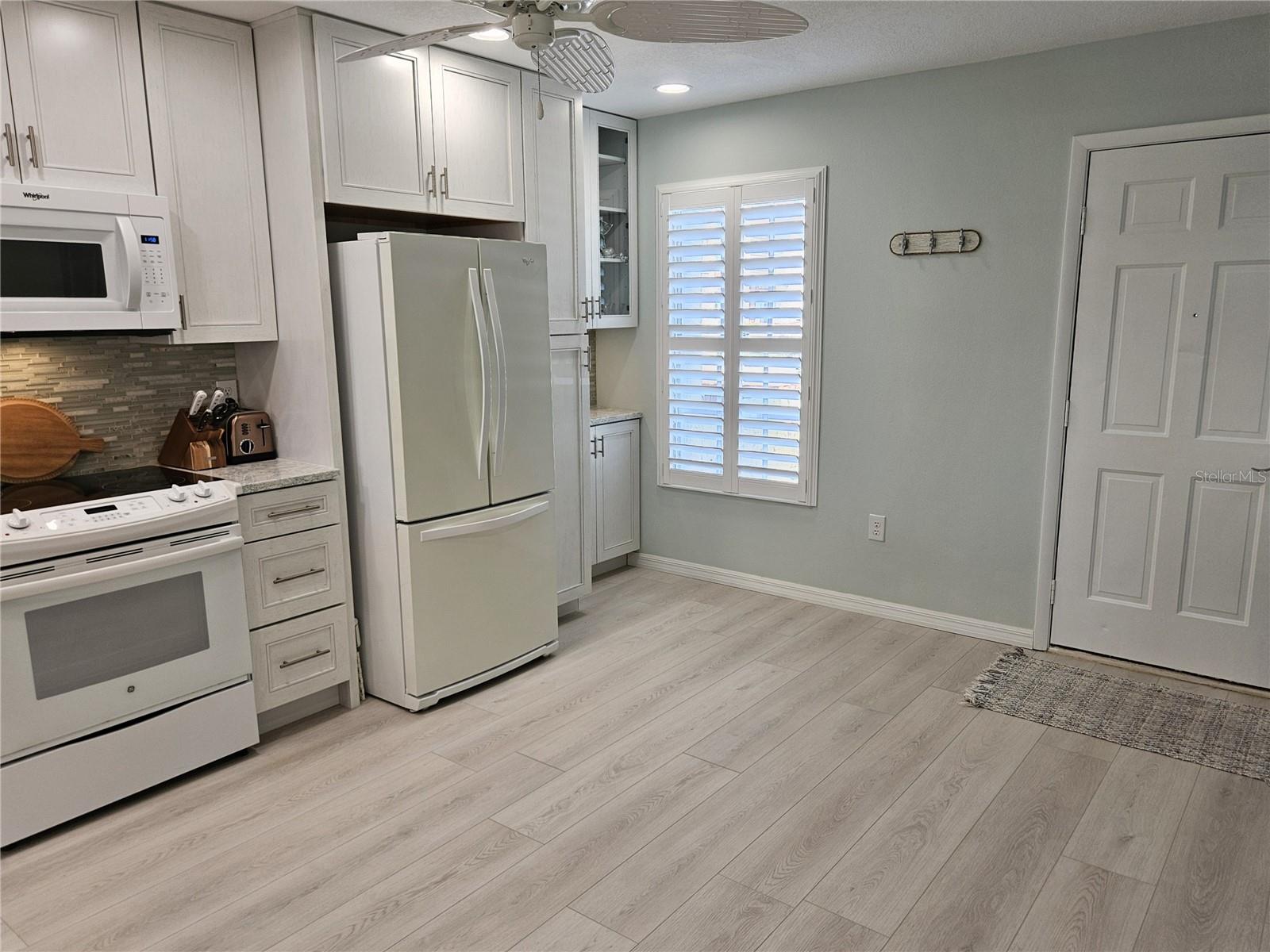 Image 14 of 46 For 744 Cadiz Road 1
