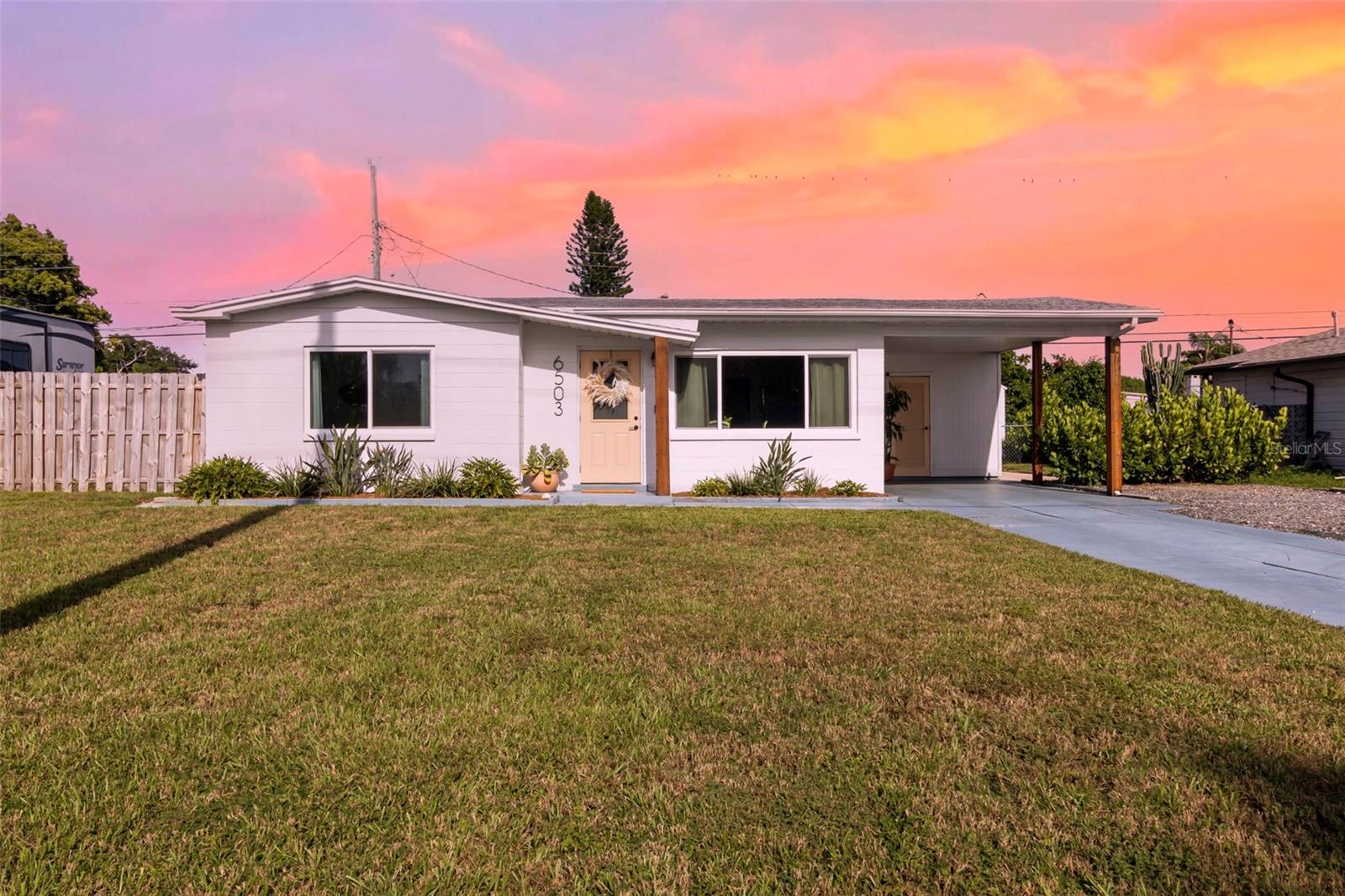 Details for 6503 26th Street W, BRADENTON, FL 34207