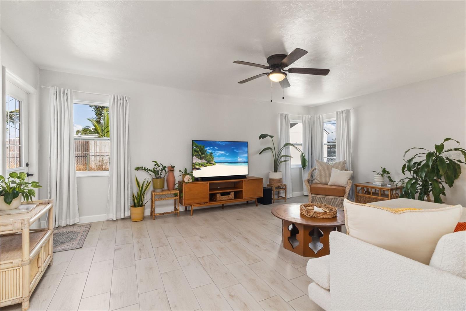 Image 10 of 31 For 6503 26th Street W
