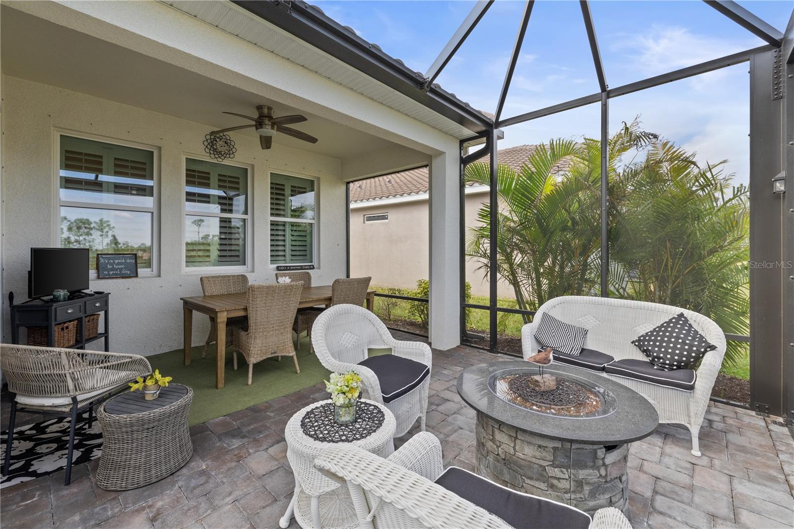 Image 17 of 69 For 228 Daylily Boulevard
