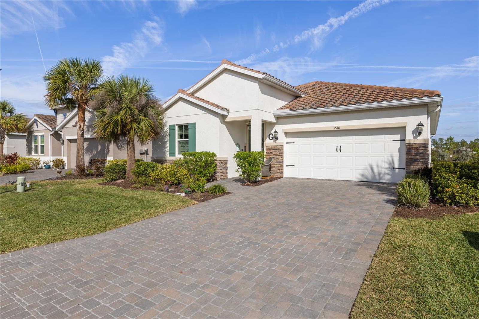 Image 41 of 69 For 228 Daylily Boulevard