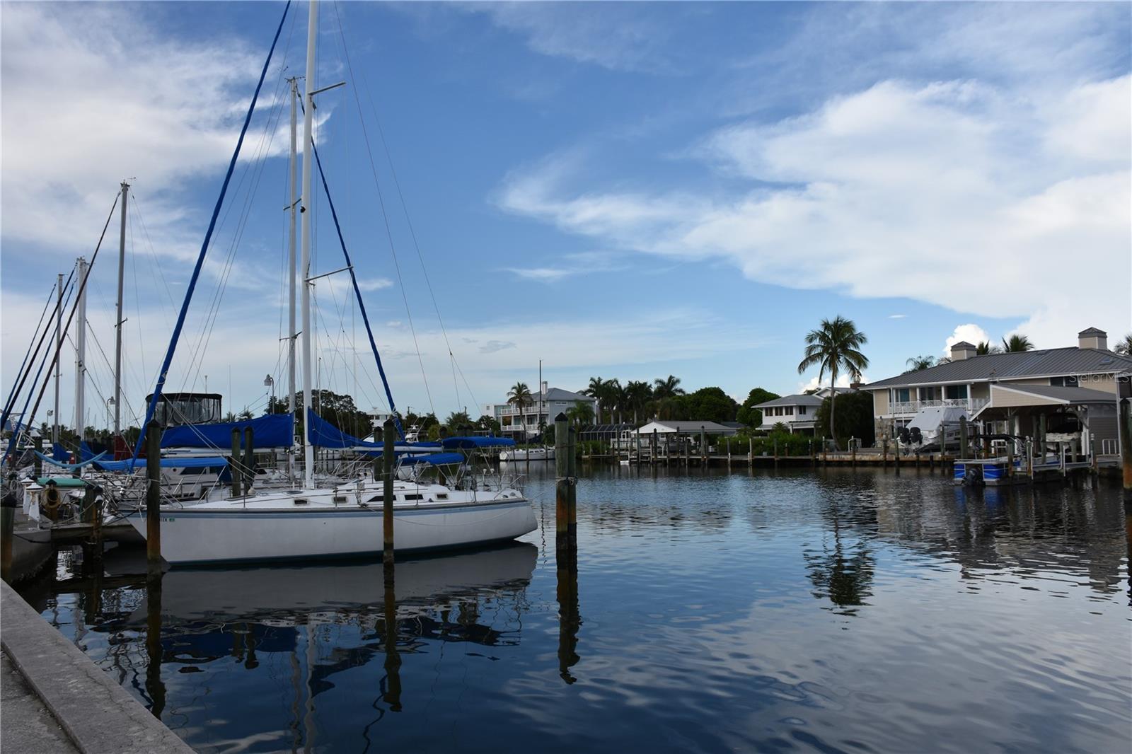 Image 61 of 69 For 228 Daylily Boulevard
