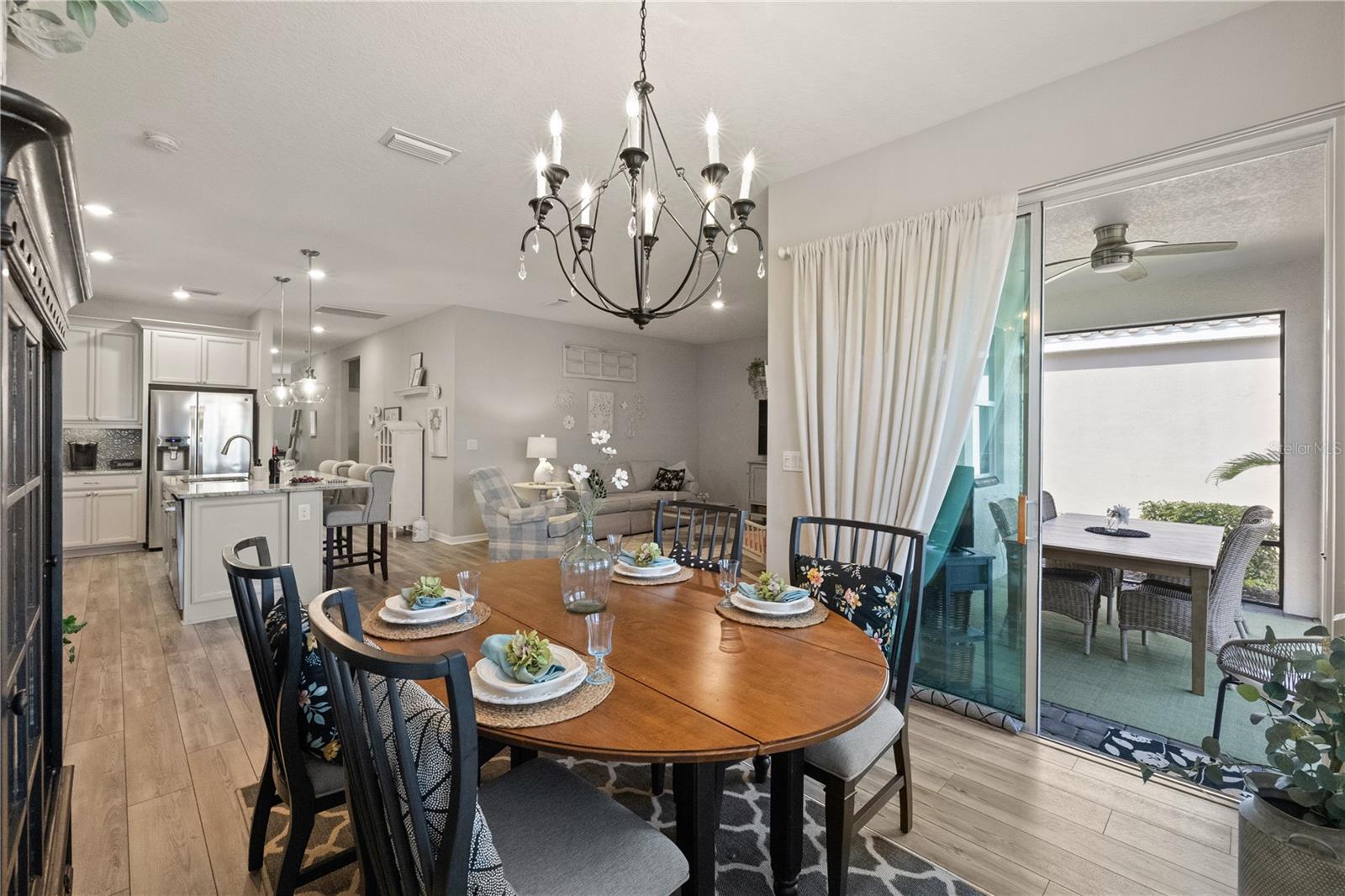 Image 9 of 69 For 228 Daylily Boulevard