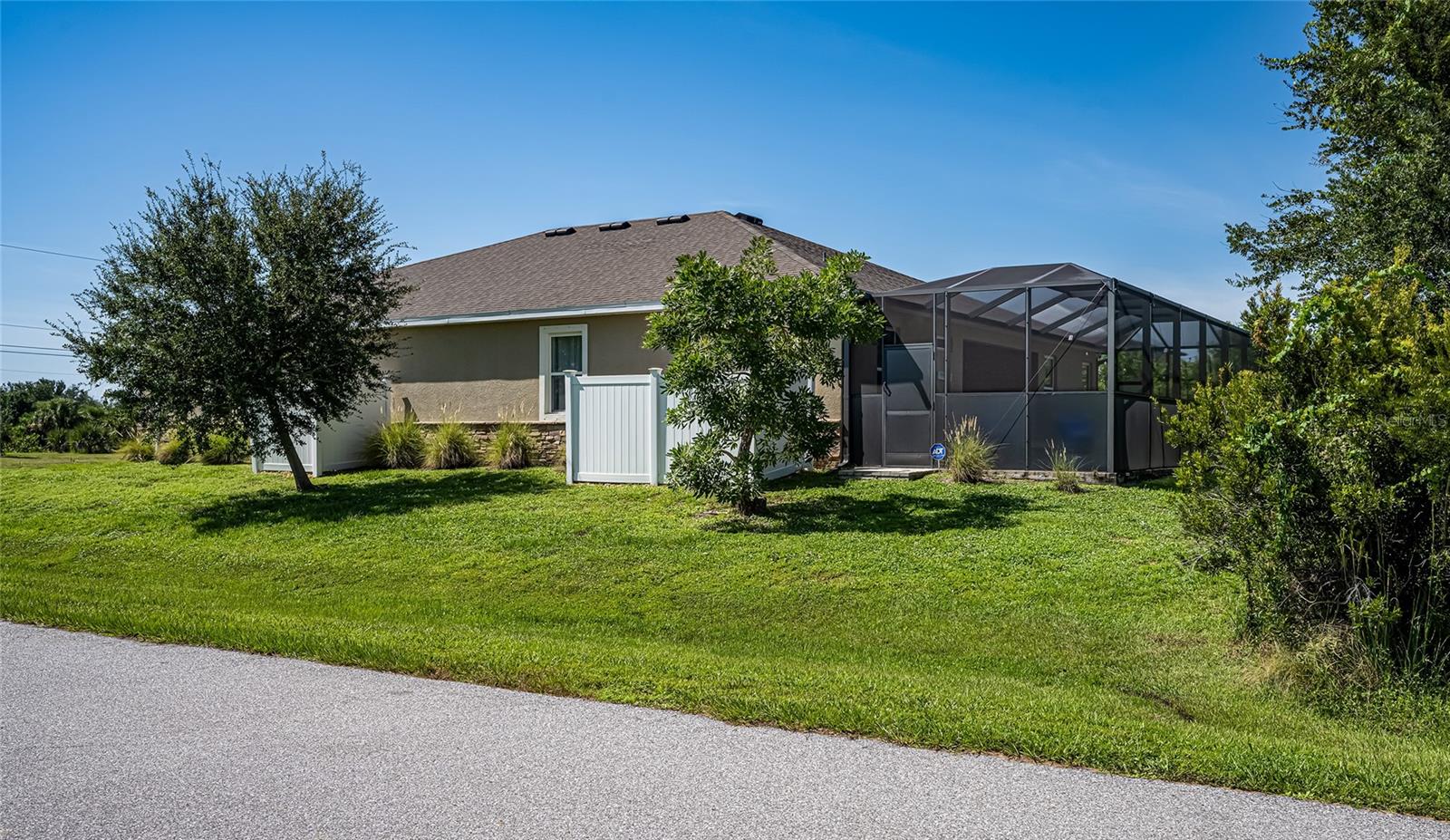 Image 65 of 78 For 14879 Wichita Road
