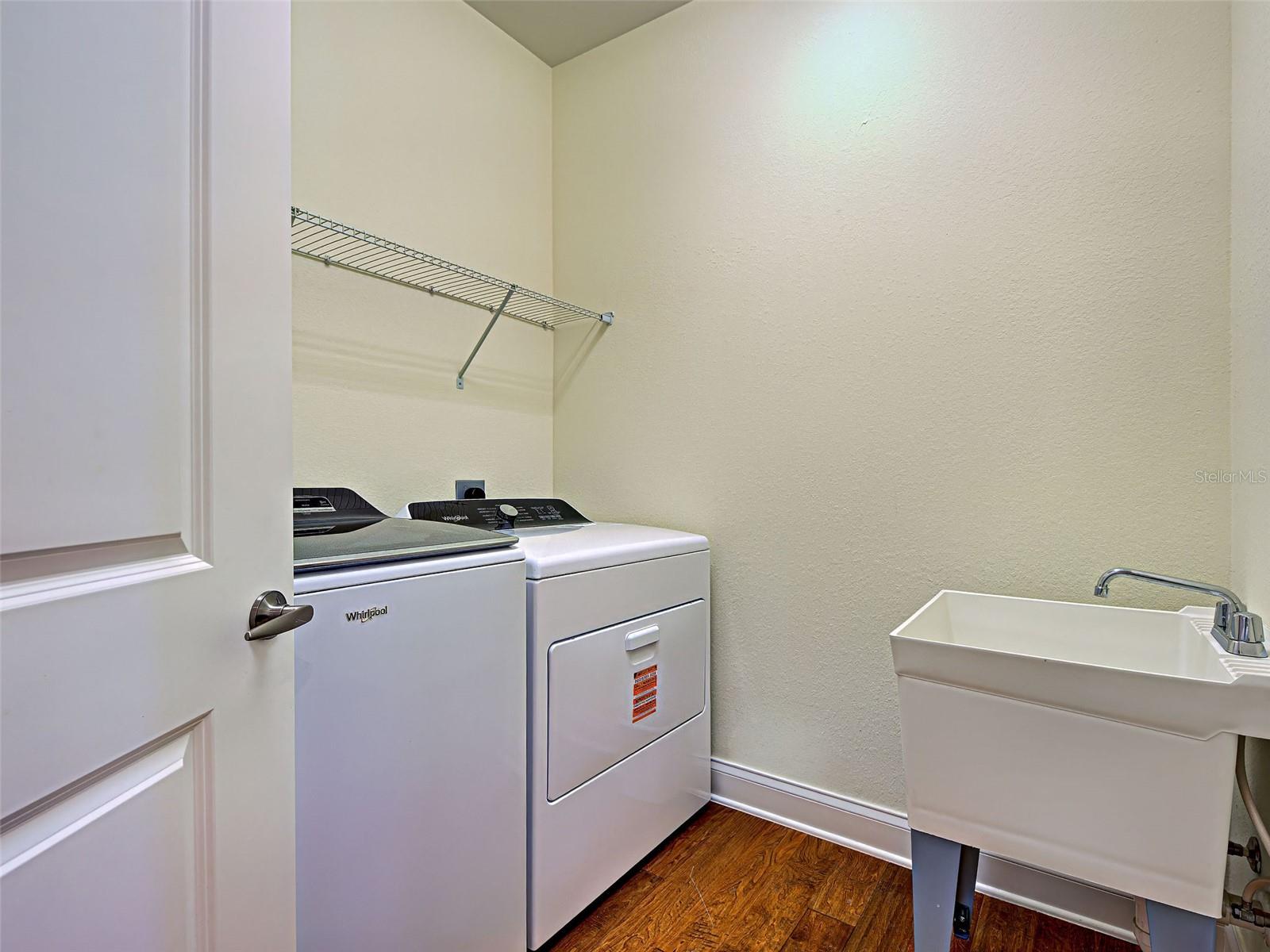 Image 45 of 70 For 445 Nokomis Avenue S 210