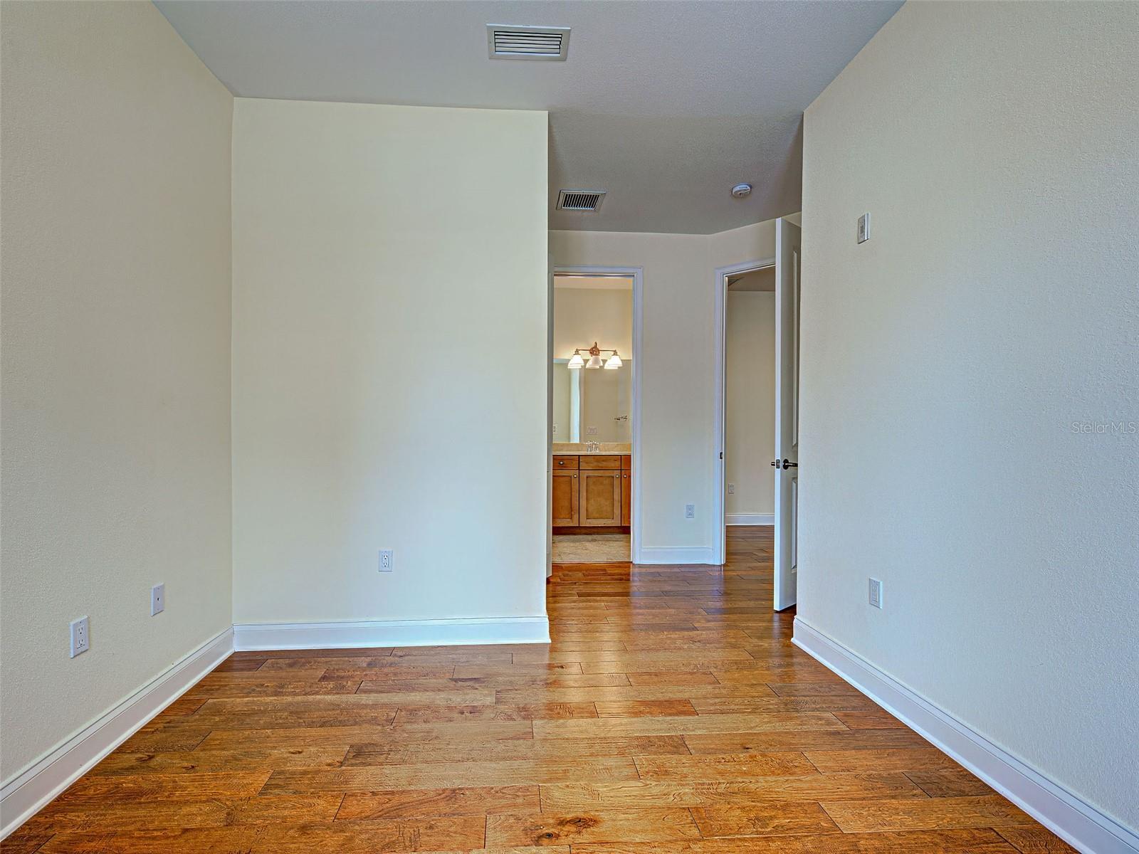 Image 54 of 70 For 445 Nokomis Avenue S 210