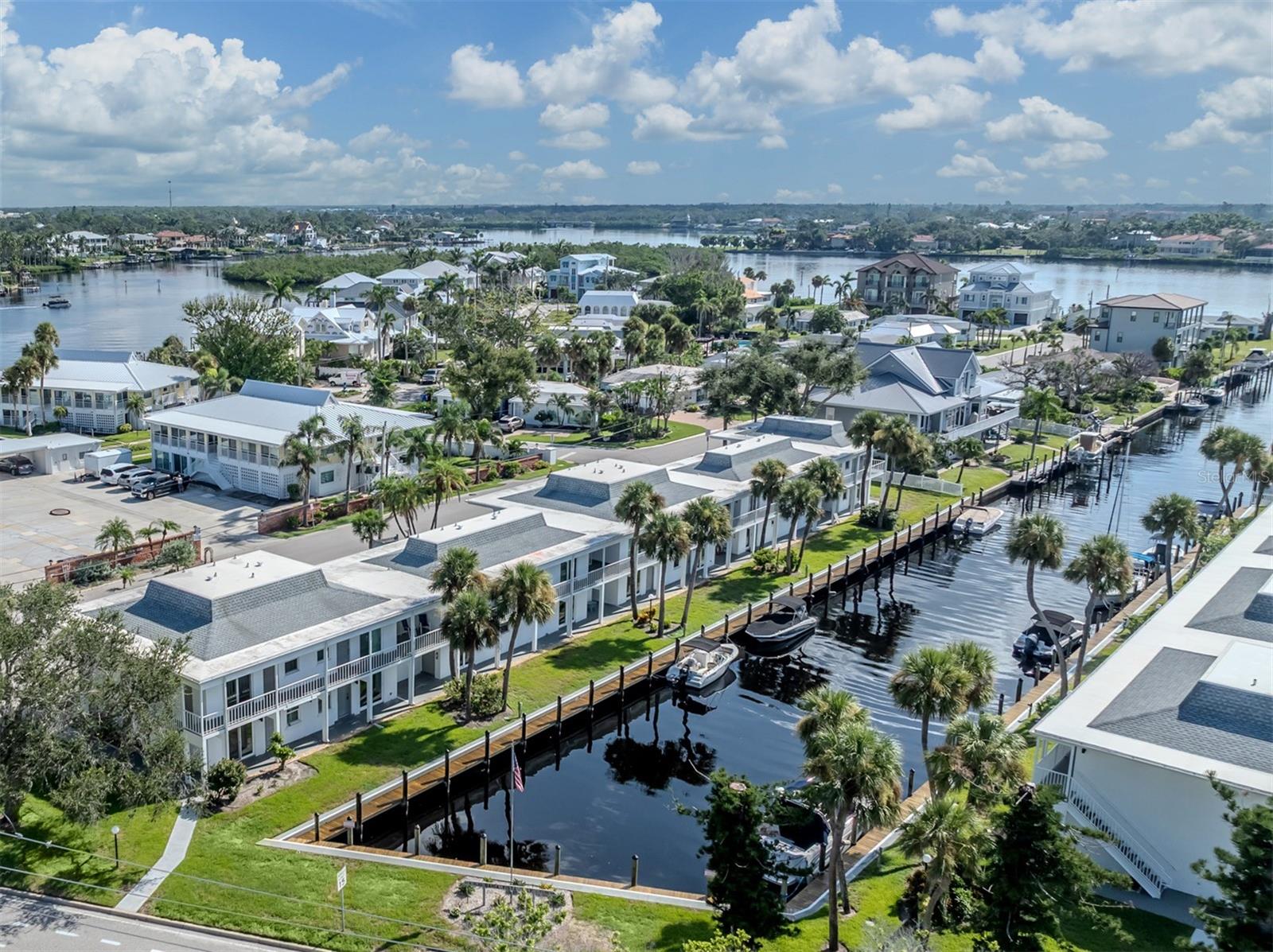 Image 7 of 69 For 1001 Inlet Circle 169