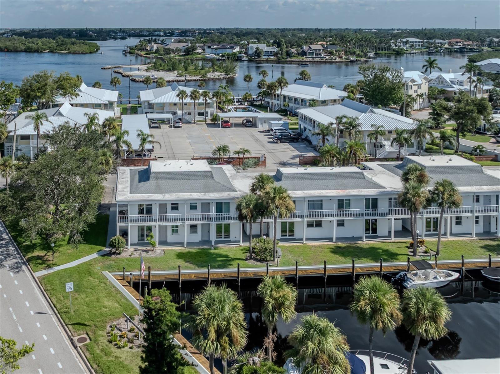 Image 8 of 69 For 1001 Inlet Circle 169
